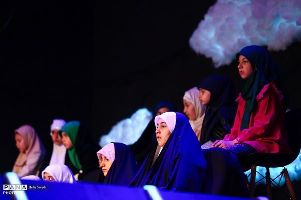 پشت صحنه برنامه تلویزیونی «جشن فرشته ها»