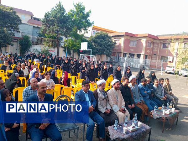 مانور بازگشایی مدارس در دبیرستان جمشیدنژاد شهرستان آمل 