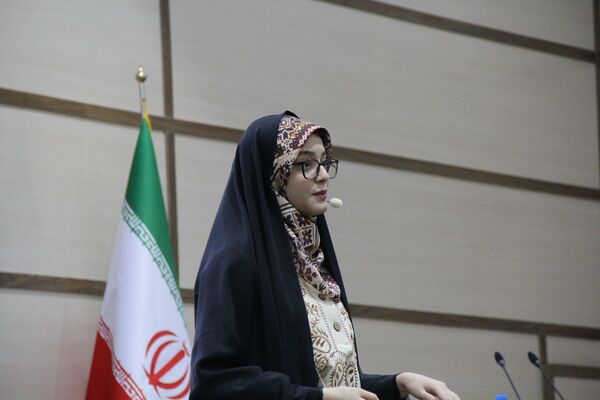 آیین افتتاح سالن اجتماعات رضا گل‌نراقی همزمان با همایش تجلیل از رتبه‌های برتر کنکور سراسری ۱۴۰۳ شهرستان قدس 