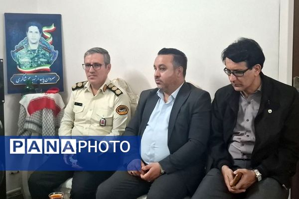 فرزند شهید این بار به گونه ای دگر راهی مدرسه شد