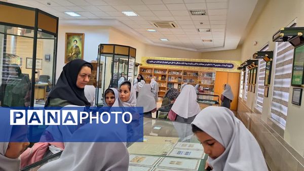 بازدید مدارس شهرستان کاشمر از موزه زیارتگاه شهید آیت الله مدرس (ره)