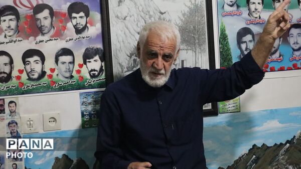 دیدار دانش‌آموزان شهرستان کبودرآهنگ با خانواده شهدادیدار