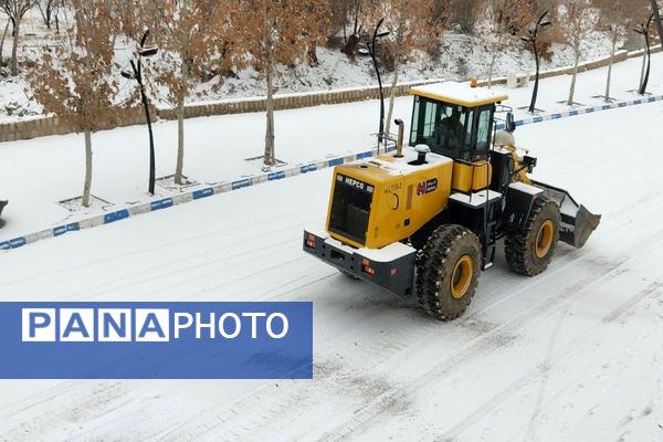 یک قدم مانده به زمستان طبیعت شهر بار کاملاً زمستانی شد