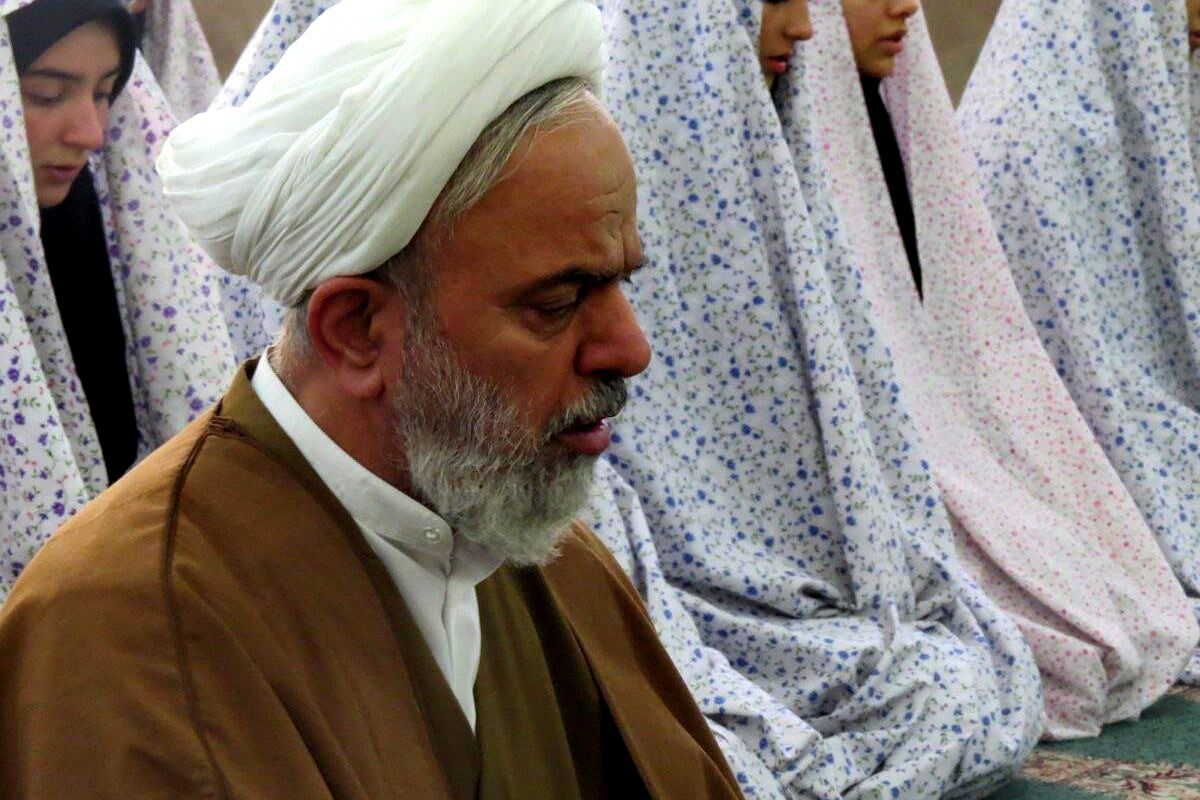 سرمایه‌گذاری در آموزش و تربیت نسل امروز، آینده‌ای روشن برای کشور رقم می‌زند