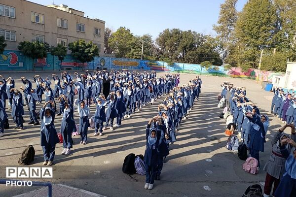 طنین زنگ سلامت در دبستان دخترانه آیین روشن؛ از لقمه‌های سالم تا نشاط و ورزش 