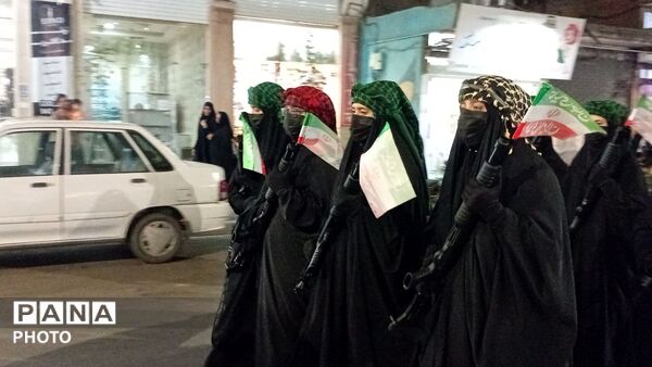 رژه نظامی دختران جان فدای شهرستان خلیل آباد