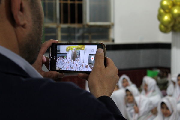 جشن روزه اولی‌ها در دبستان شهید فخرانی شهر درق