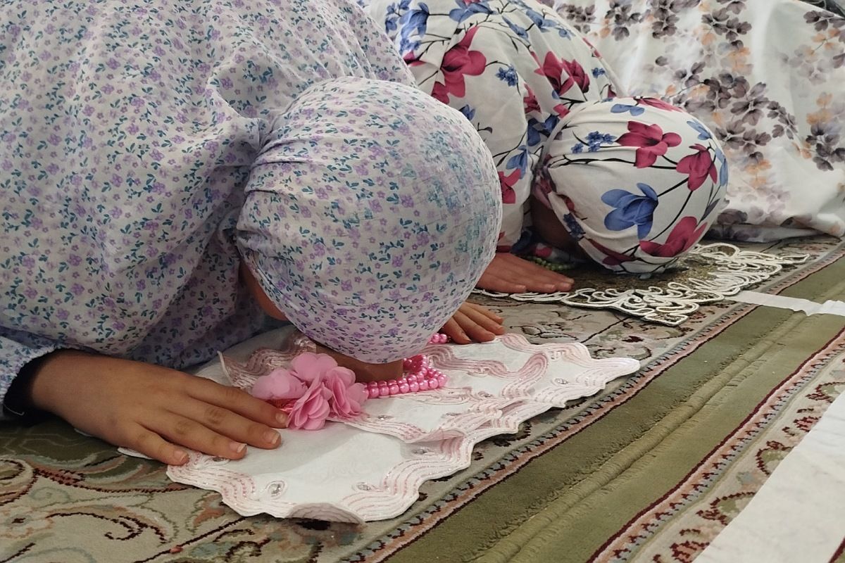 اعتکاف: معنویت، اتحاد، استقامت