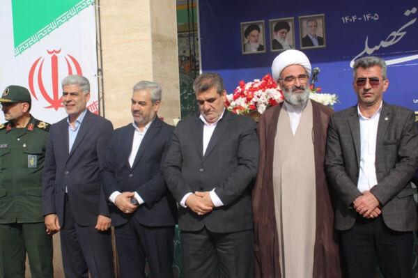 آیین نواختن زنگ آغاز سال تحصیلی در سمنان