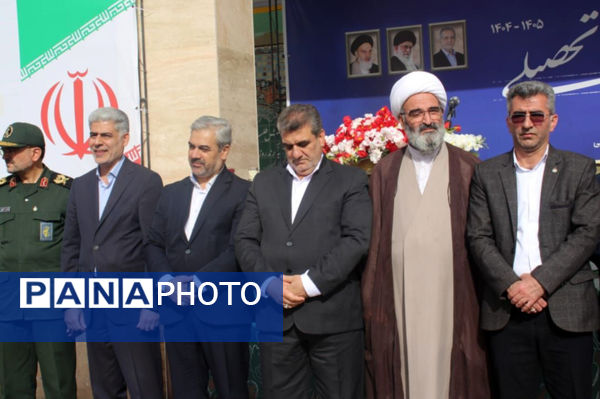 آیین نواختن زنگ آغاز سال تحصیلی در سمنان