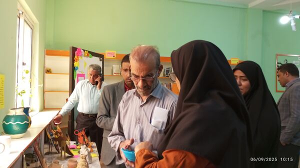 اختتامیه کلاس‌های تابستانی کانون پرورش فکری فین 