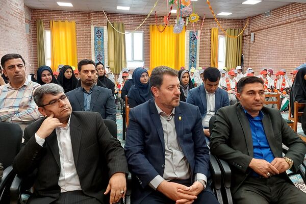 آیین سپاس معلم اداره کل آموزش و پرورش شهرستانهای تهران در کهریزک 