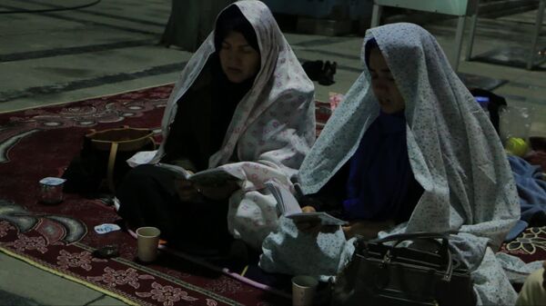 برگزاری مراسم شب قدر در امامزاده بی بی سکینه صفادشت 