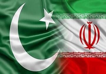 نخست وزیر پاکستان: گفت وگوی سازنده ای با رئیس جمهوری ایران در مورد منطقه داشتم