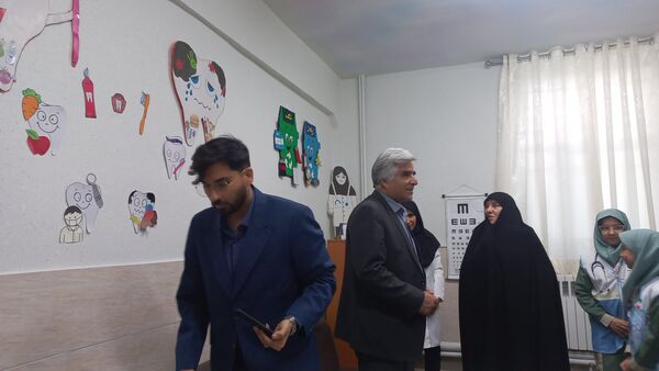 آئین افتتاحیه برنامه سفیران سلامت دانش آموزی استان خراسان رضوی در دبستان شاهد تحقیقی ناحیه ۶