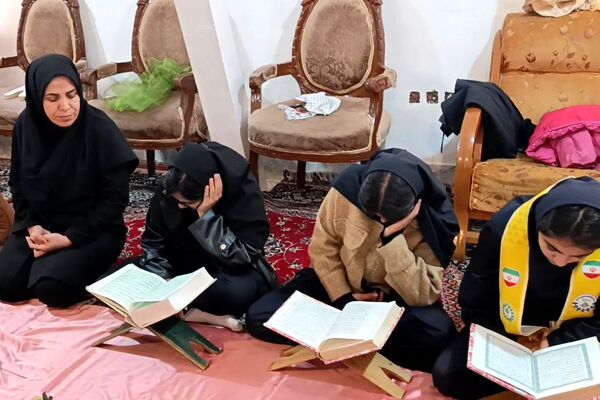 محفل انس با قرآن دانش آموزان دبیرستان مهر
