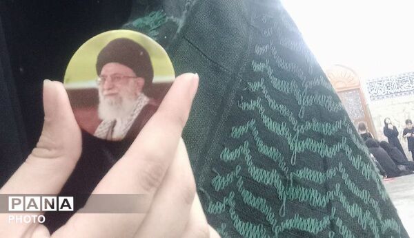 آسمان هم در کنار عاشقان رهبر شهید گریست