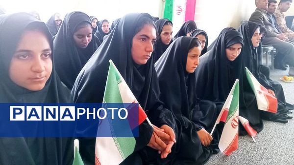 جشن دهه فجر در مجتمع فرهنگی، آموزشی و خوابگاهی حضرت فاطمه معصومه (س) دیشموک