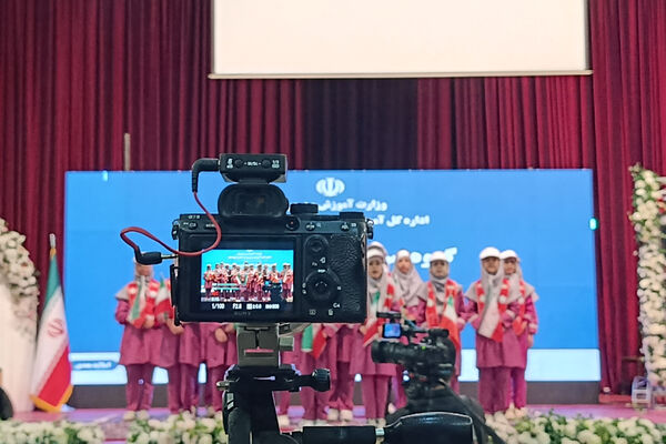 آیین گرامیداشت هفته معلم درکرمانشاه