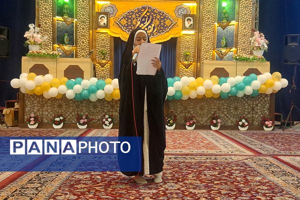 برگزاری جشن ۱۰۰۰ دانش‌آموز دختر روزه اولی در شیراز