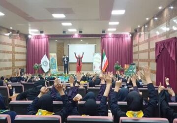 شور وشعف در اردوی پیشتازان ممتاز دختر استان فارس 
