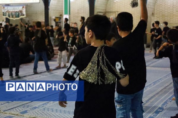 مراسم عزاداری تاسوعا، به رسم آیین‌های ۴۰۰ ساله در خور و بیابانک 