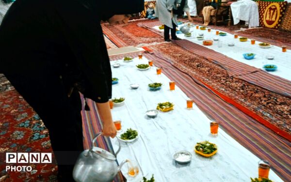  ضیافت افطاری در مسجد چهارده معصوم الغدیر