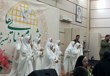 جشن میلاد با سعادت هشتمین ستاره فروزان آسمان ولایت،‌ امام رضا (ع)