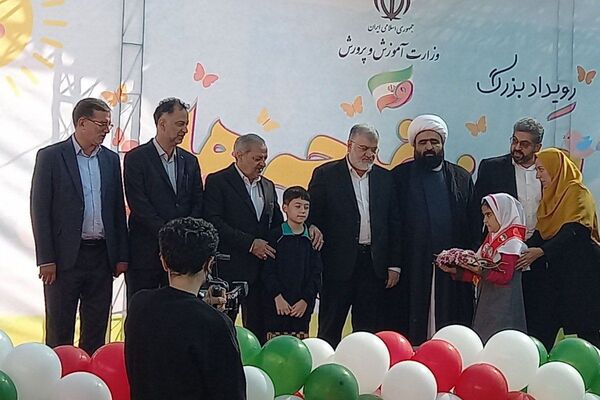 جشن غنچه ها،آغاز سفر پیش دبستانی های کوچک در مسیر علم و دانش