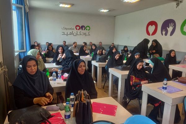 برگزاری جلسه اهمیت ارزشیابی در مدارس ابتدایی ری یک