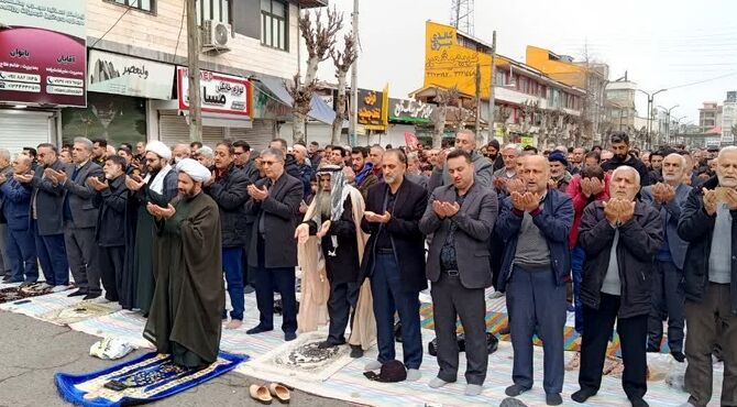 اقامه نماز عید سعید فطر در شهرستان صومعه‌سرا