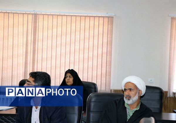 برگزاری دوره توانمندی سازی ارزیابان اداره قرآن، عترت و نماز استان کرمان