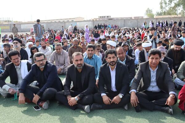 حضور پرشور شیعه و سنی دهستان رمشک در یوم‌الله ۲۲ بهمن
