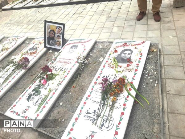 گلباران مزار شهدای تقی زاده ؛ شهیدان جنگ رمضان‌ 