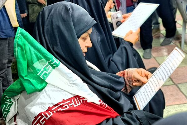 یادبود شهدای دانش‌آموز در کرمانشاه