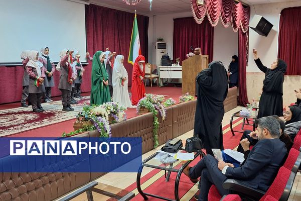 جشنواره دانش‌آموزی سرود در هنرستان سعادت پردیس 