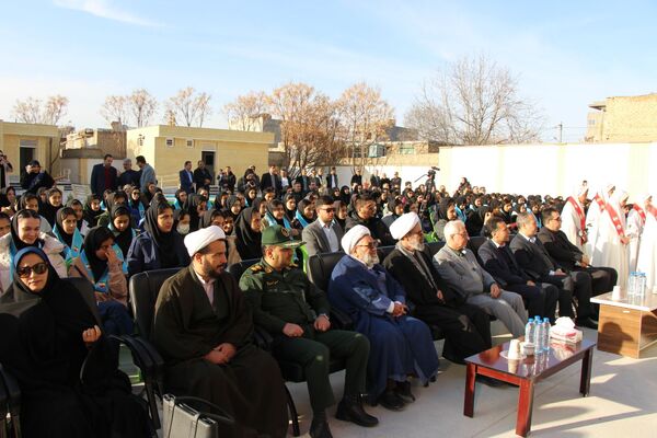 تجهیز هنرستان ۱۲ کلاسه «بصیرت سملقان»  به امکانات آموزشی نوین