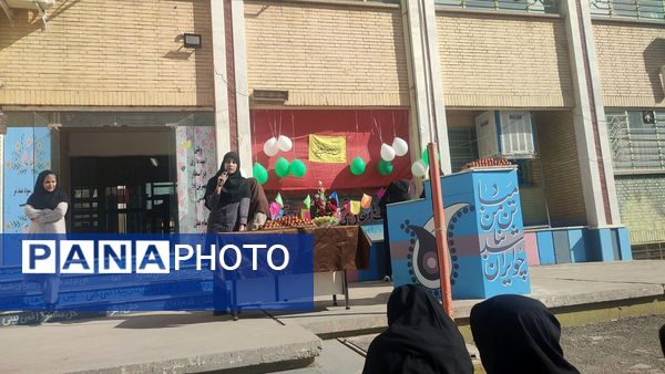 جشن نیمه شعبان  و دهه فجر در دبیرستان شهید  مرتضی مطهری (عترت) 