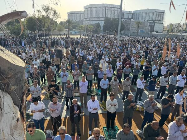 نماز عید سعید فطر در بندرعباس 