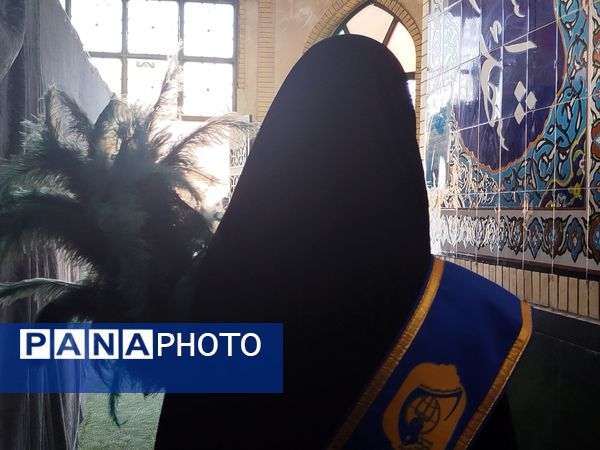 آوای عطر آگین دعای ندبه در گلزار شهدای شهر بن پیچید