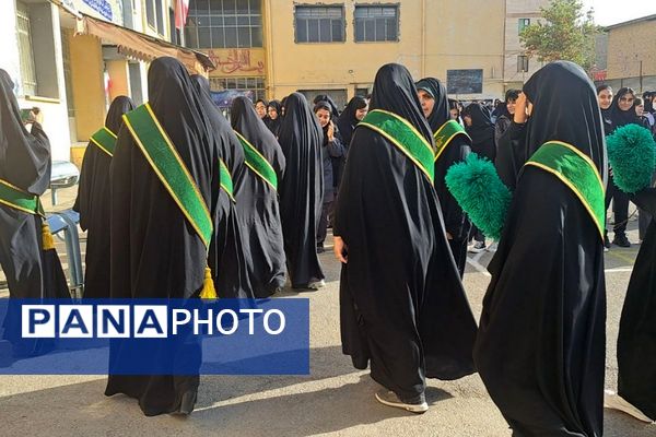 مدراس شهرستان قدس میزبان پرچم حرم امام حسین (ع) و شهید گمنام 