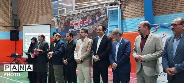 اعزام کاروان تجهیزات ورزشی و بهداشتی «مهر با نشاط» به مدارس قم