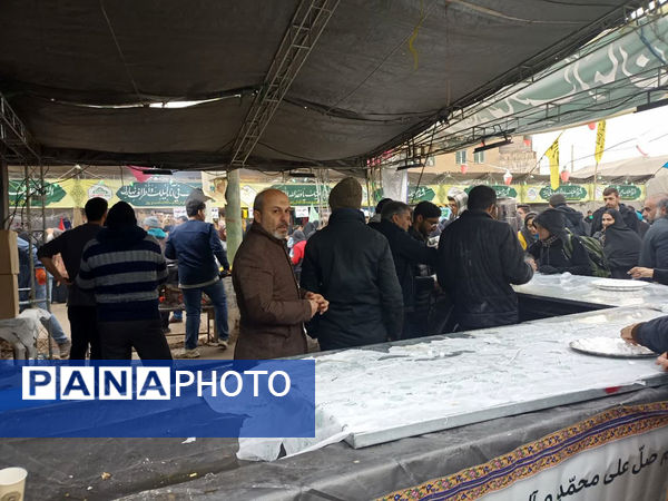 شادپیمایی مردم قم در جشن نیمه شعبان