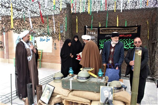 جلوه‌هایی از یادواره شهدا در دبستان استثنایی باغچه‌بان قم