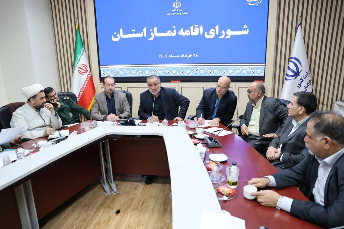 ۶۰ دستگاه اجرایی استان در برگزاری نماز جماعت، عملکرد قابل تقدیری دارند