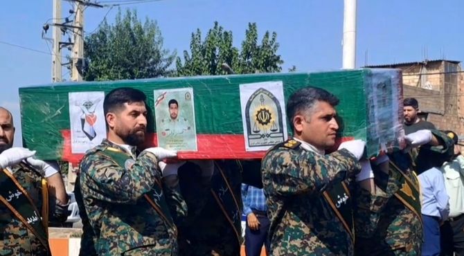 شهید «حسین تولی» در گالیکش تشییع شد