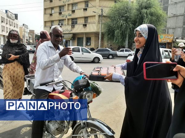 موکب سازمان دانش‌آموزی میناب در میلاد پیامبراکرم(ص)