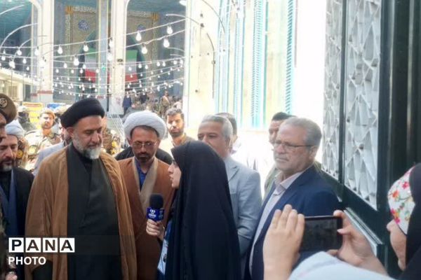 خرمشهرِ خدمت» در شهریار؛ مسئولان با لاله‌های گلزار پیمان بستند