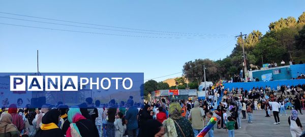 برگزاری جشنواره پرواز بادبادک ها در شیروان