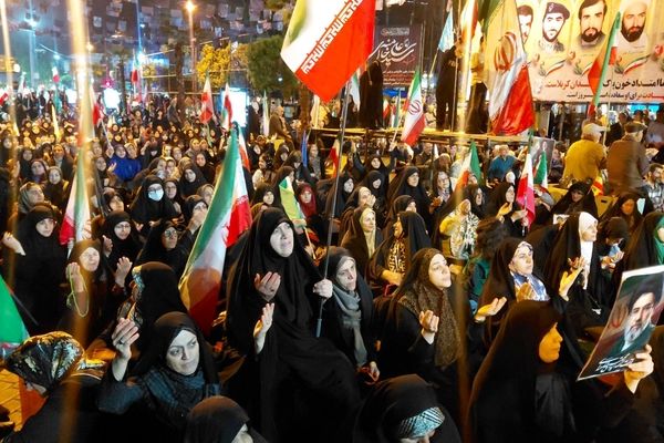  هفتادو چهارمین شب حضور که خاموش نمی‌شود